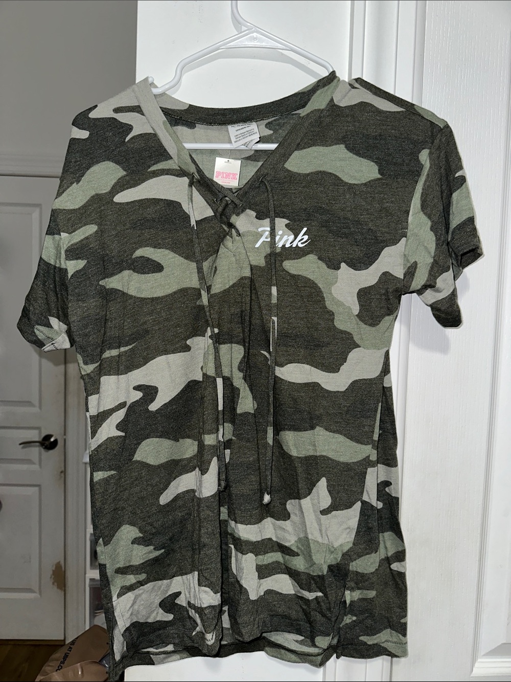 PINK Victoria's Secret Green Camo Short Sleeve tee